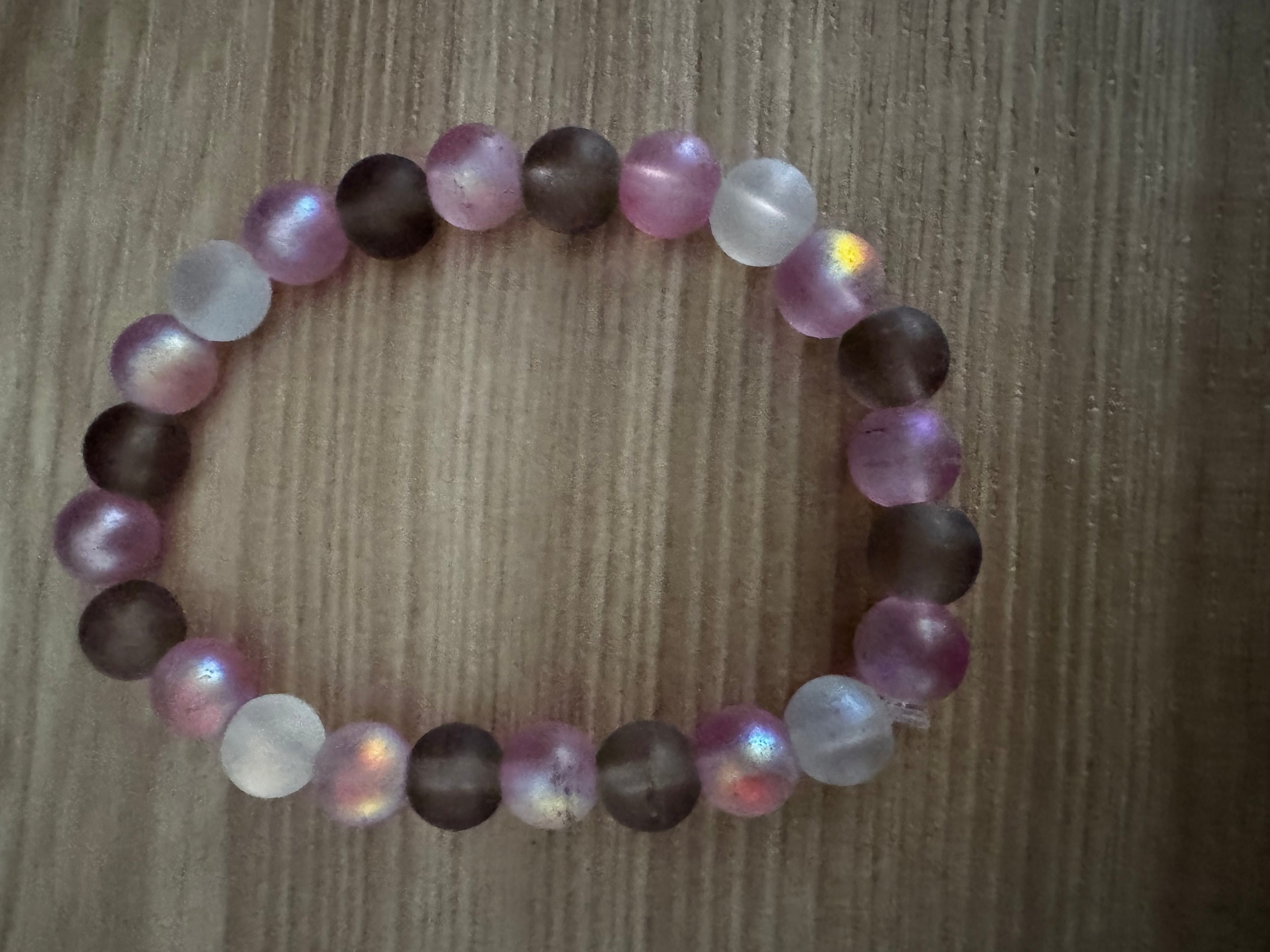 Glass bead bracelet
